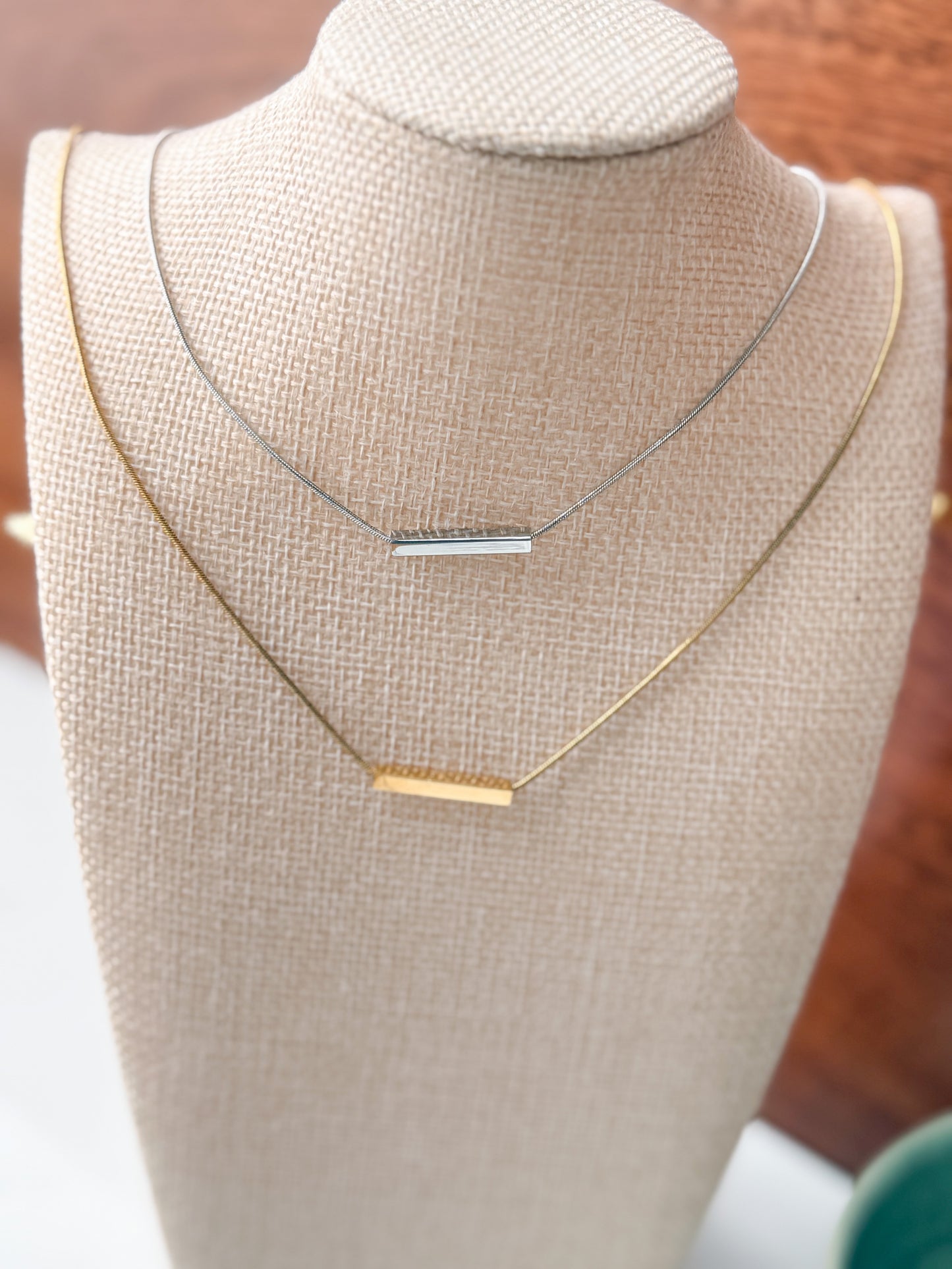 Horizontal Sliding Bar Necklace